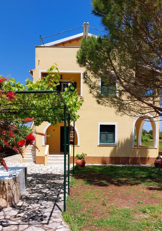 סידריון Sausan Apartments מראה חיצוני תמונה