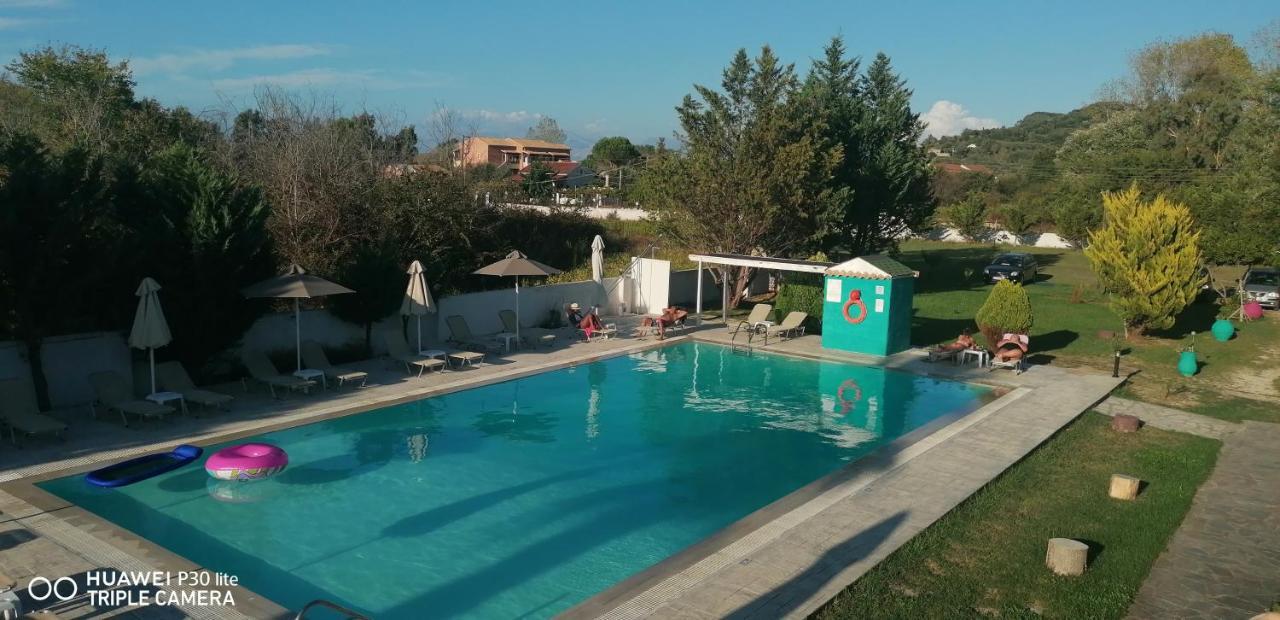 סידריון Sausan Apartments מראה חיצוני תמונה
