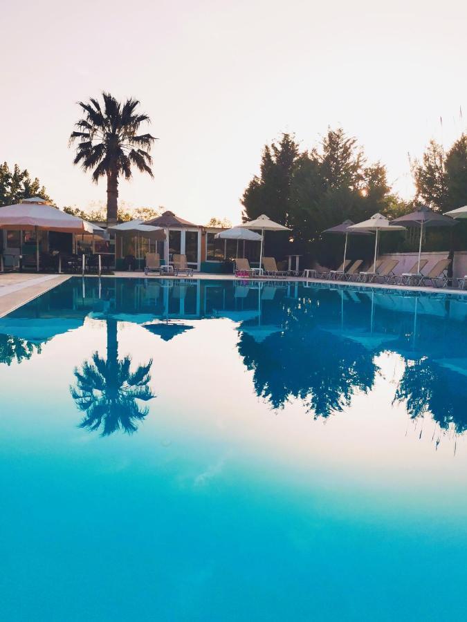 סידריון Sausan Apartments מראה חיצוני תמונה