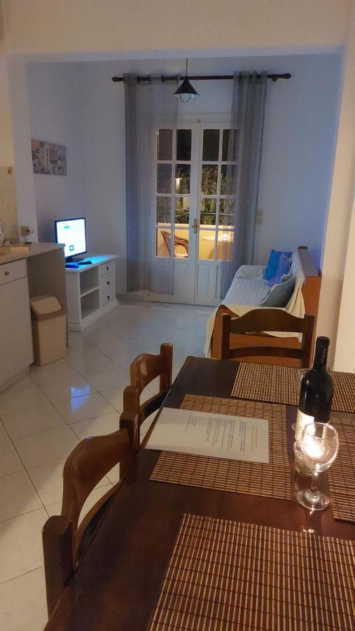 סידריון Sausan Apartments מראה חיצוני תמונה